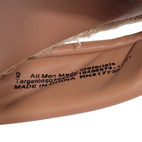 Universal Thread Warm Tan Dena Knotted Slip On Faux Leather Sandals Size 9 NWT - Picture 10 of 11